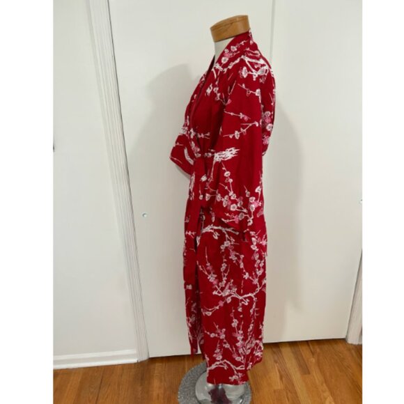 Made in Japan 100% Cotton Red White Asian Floral Pattern Original Kimono S M - Picture 7 of 10